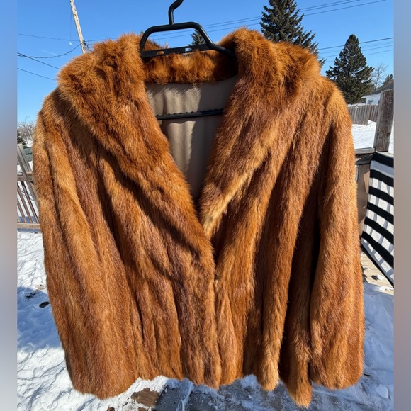 Jackets & Blazers - Luxurious Vintage Genuine Fur Coat